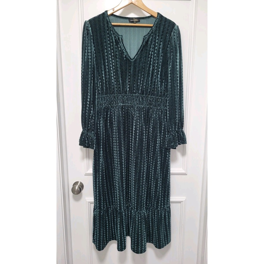 Green Stretch Velvet Puff Sleeve Tiered Ruffle Hem Midi Dress Susan Betro 2X